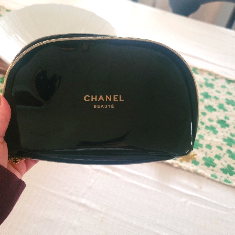 Chanel makeup pouch